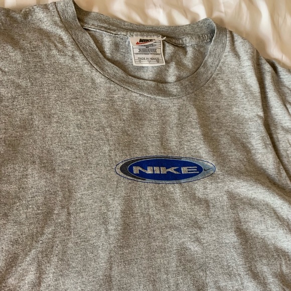 vintage nike graphic tees